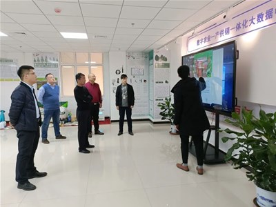 津南區(qū)工商業(yè)聯(lián)合會(huì)第十一屆副主席辛樹(shù)江、副主席王秀軍蒞臨區(qū)工商聯(lián)執(zhí)委(姜偉)||中恒為科技(天津)有限公司參觀考察